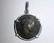 Фоллис (нуммий) #3 имп. Константина, медь в серебряной оправе,  337-345г., Древний Рим. Италия