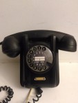 Настенный карболитовый телефон СССР  1960 г. Клеймо Звезда СССР