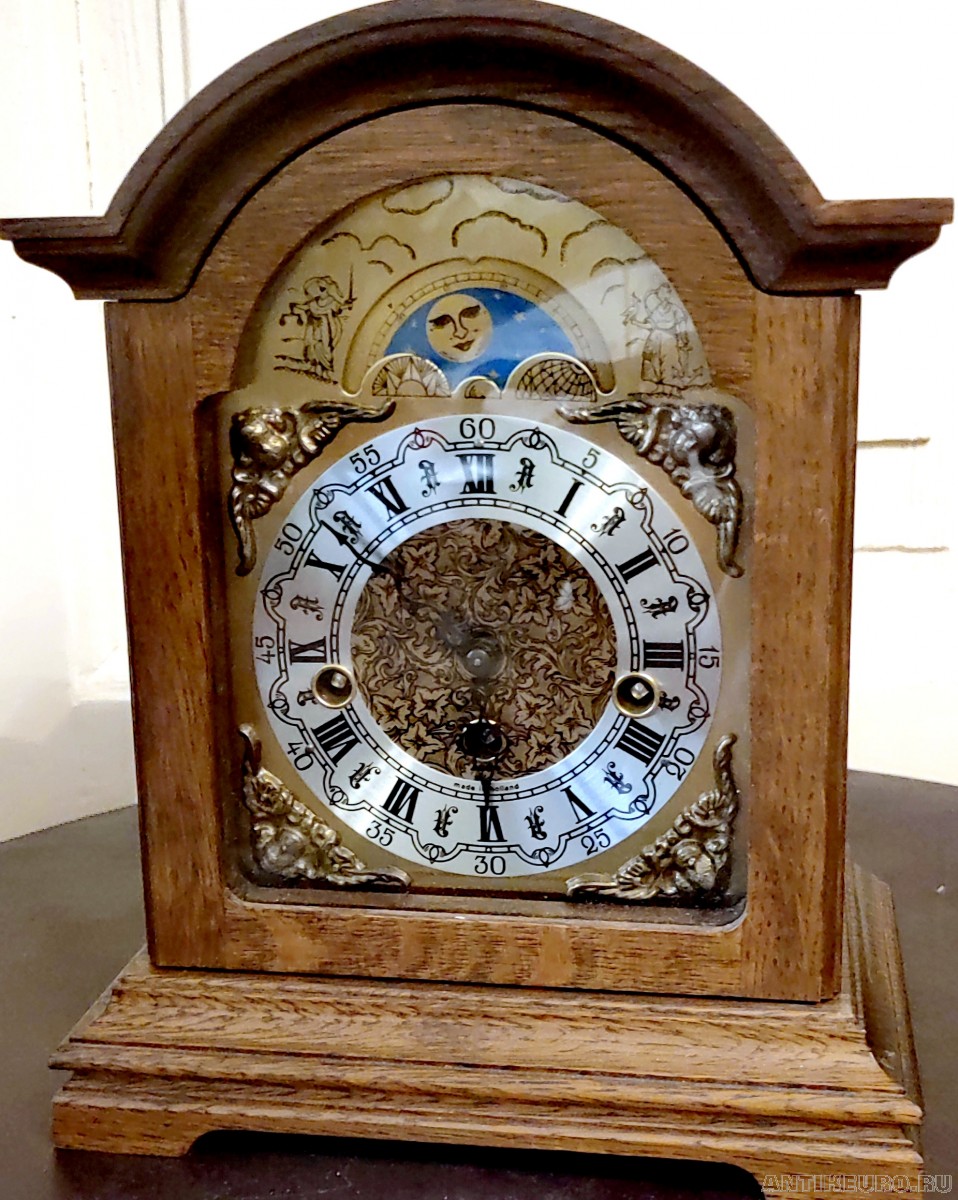 Кабинетные часы WUBA с лунником и вестминистерским боем, старая Голландия.